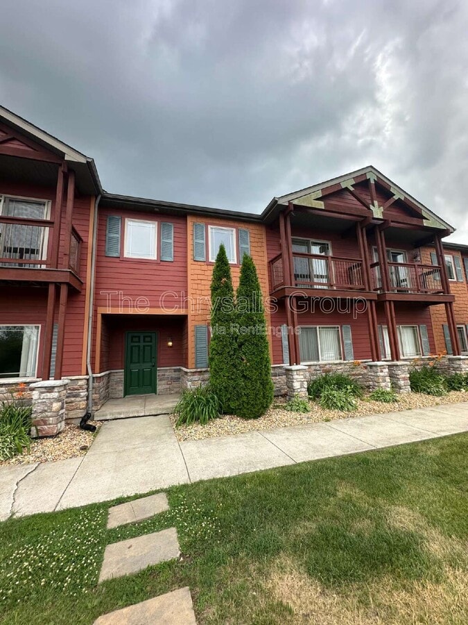 Photo - 777 N 3029th Rd