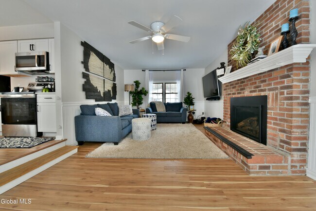 Photo - 9 Bell Flower Rd