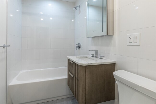 Photo - 109-111 Tremont St Unidad 500