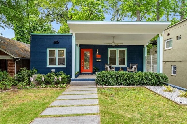 Photo - 830 Belgrade Ave NE