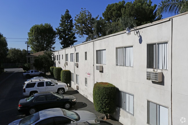Courtyard Apartments - Courtyard Apartments