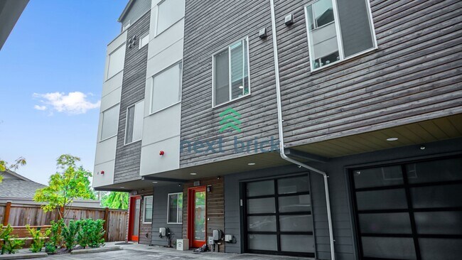 Photo - Luxury Ballard townhome with sunset views and prime Seattle access.