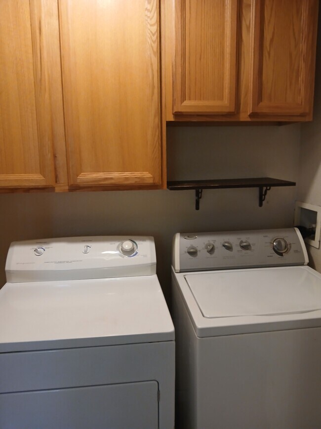 Photo - 1101 Briarwood Rd