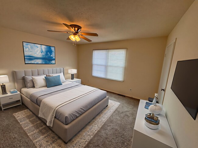 Photo - Woodstream Farms Apartments