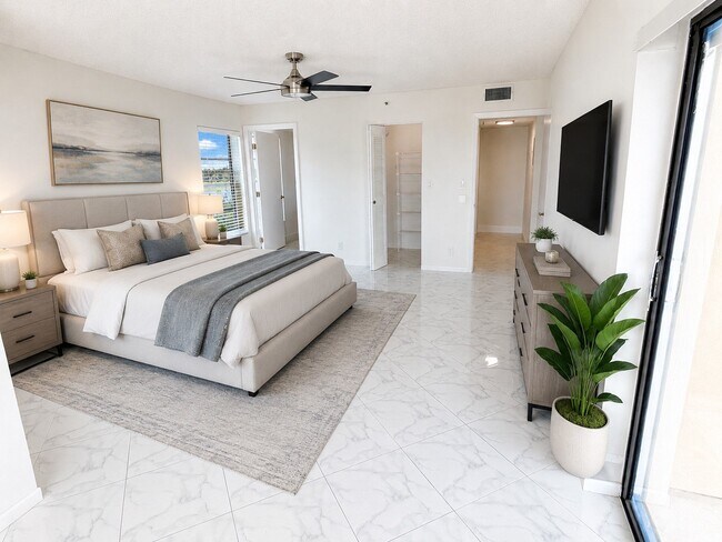7076 Huntington Ln Unit 608
