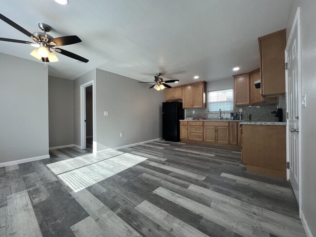 Photo - 26204 Underwood Ave