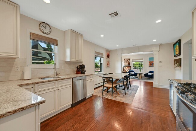 Photo - 81 Riverview Ave