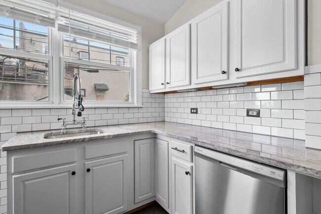 Photo - 603 Dayton Rd