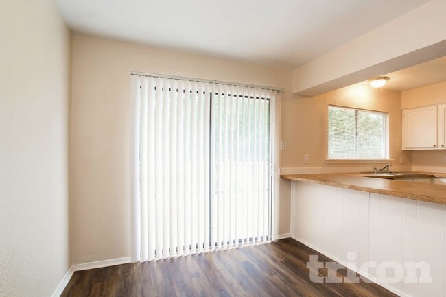 Photo - 8610 Pine Shores Dr