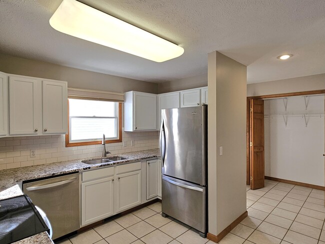 Photo - 2802 Cronin Dr