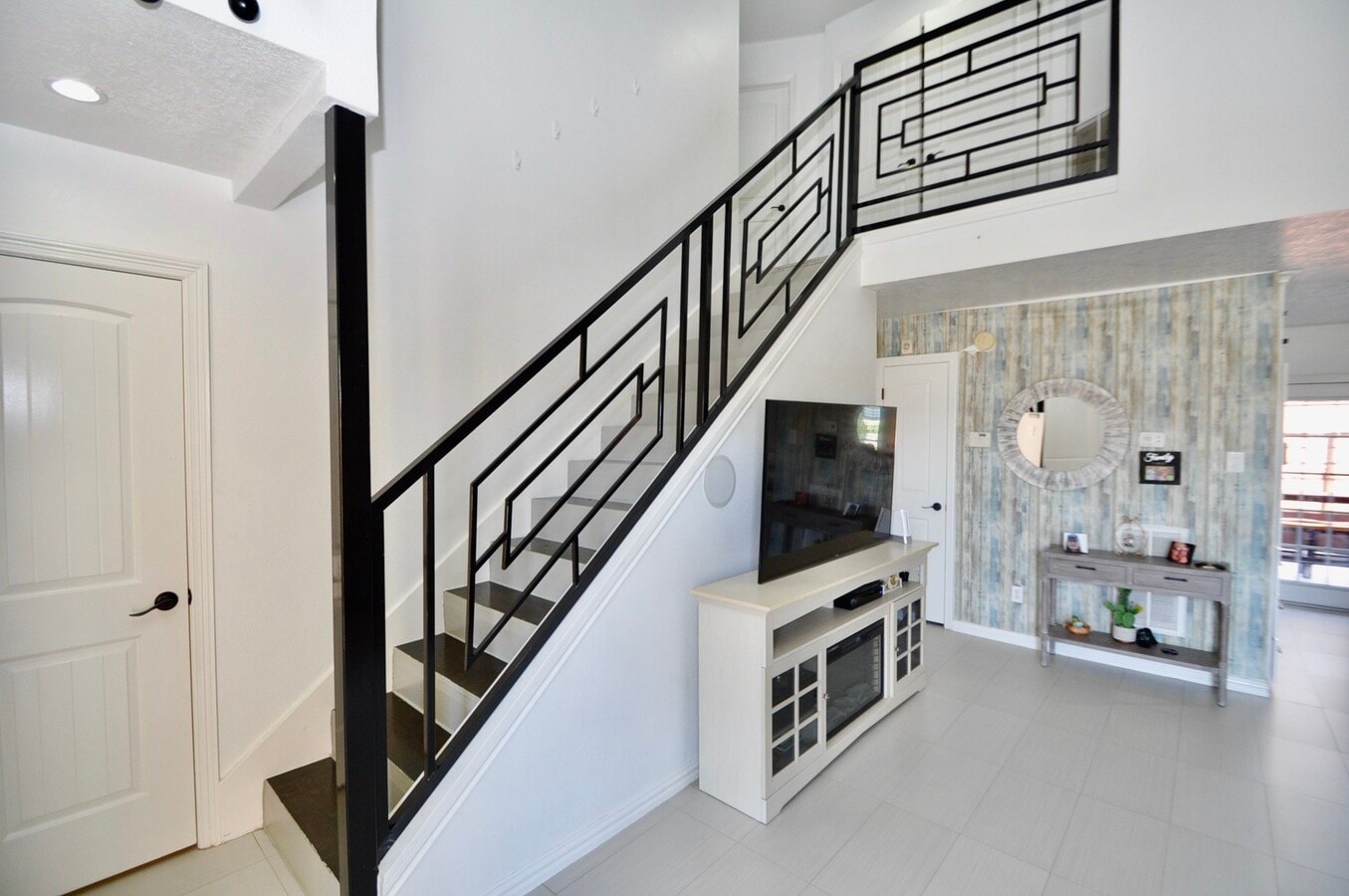 Photo - 3330 Beran Dr