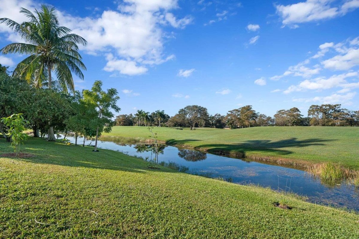 Photo - 148 Ponce De Leon St