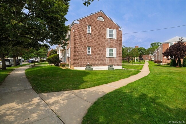 Photo - 245-41 77th Crescent Unit 2nd Fl