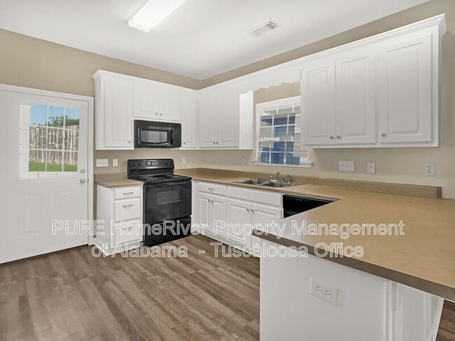 Photo - 9750 Moonlight Dr