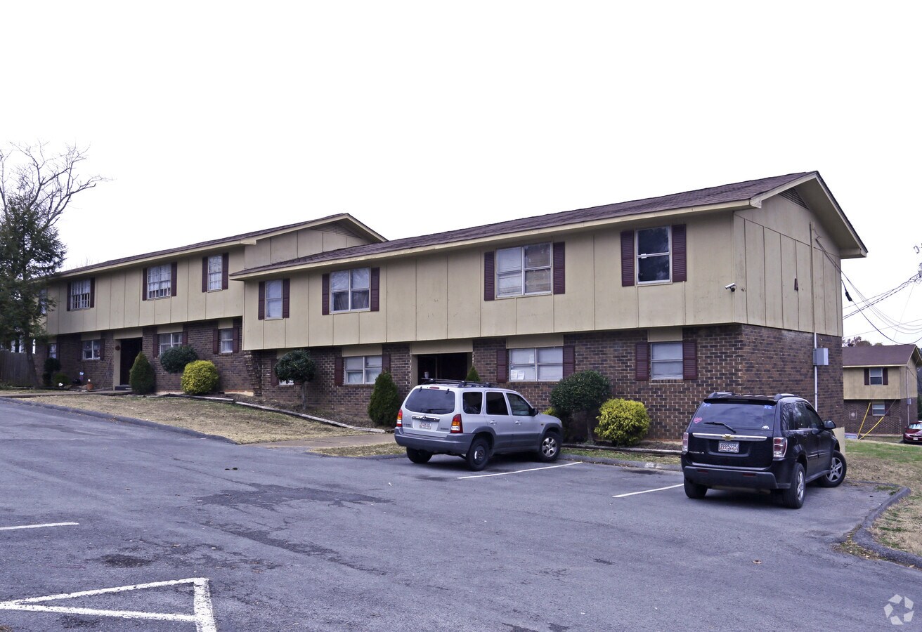 Photo - Pinnacle at Battlefield Apartments