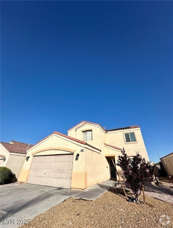 Building Photo - 7828 Wavering Pine Dr Rental