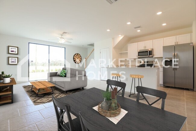 Photo - 1891 East Landings Way