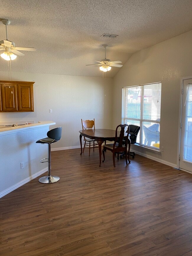 Photo - 3136 Braford Dr