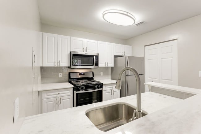 Welcome to Westerly at Worldgate! - Welcome to Westerly at Worldgate! Apartments