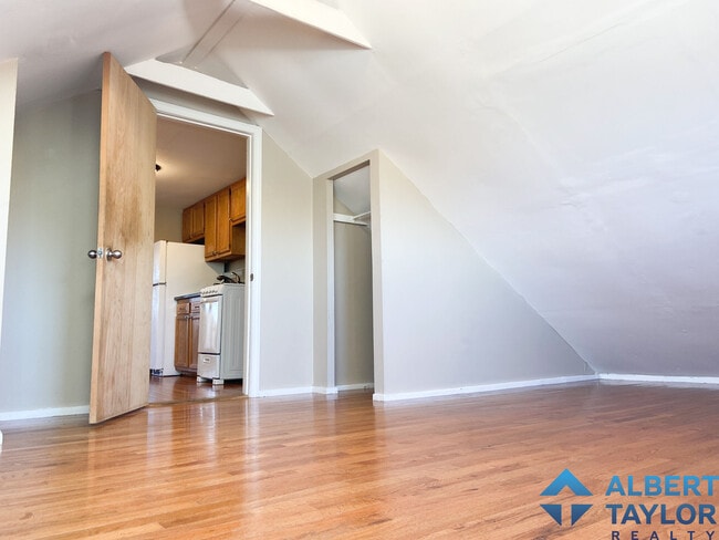 Photo - 8 Sunset St Unit 4