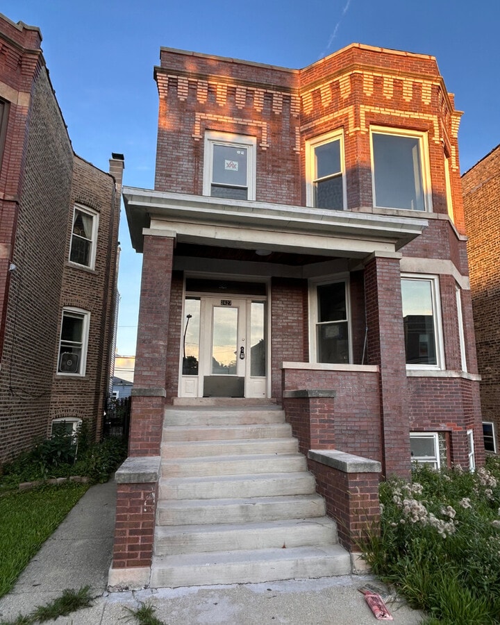 Photo - 2427 N Lowell Ave