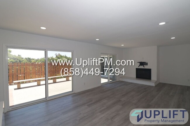 Photo - 1635 Yost Dr