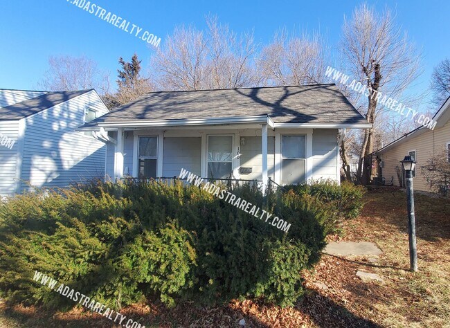Charming 2 Bedroom Bungalow in WALDO-Avail... - Charming 2 Bedroom Bungalow in WALDO-Avail...