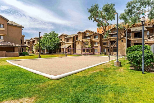 Yugo Tempe Villas