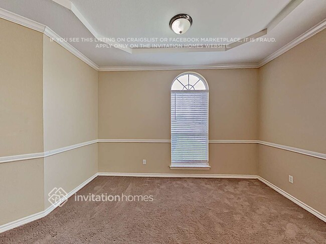 Photo - 1817 Fairfax Dr