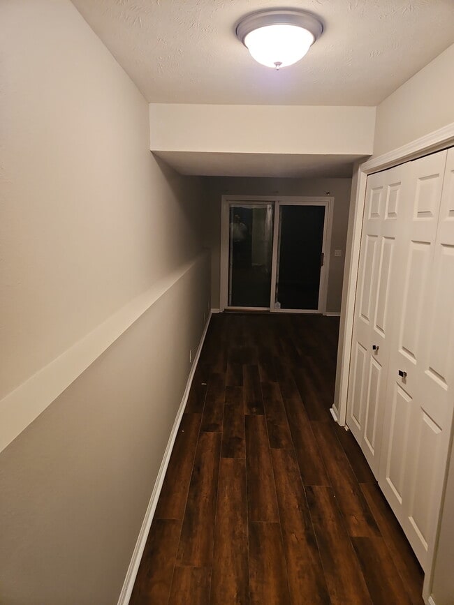 Building Photo - 4220 S 178th St