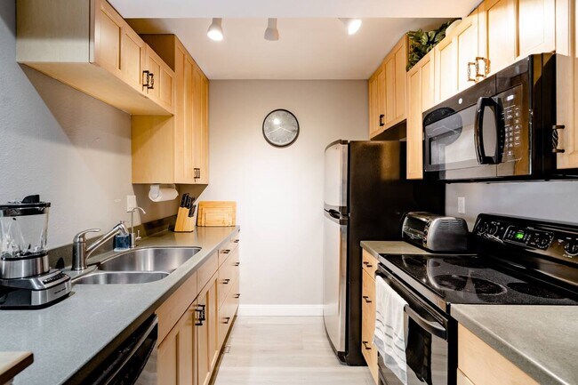 Photo - 6171 Rancho Mission Rd Unit 212