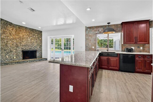Photo - 1599 NW 14th Ave