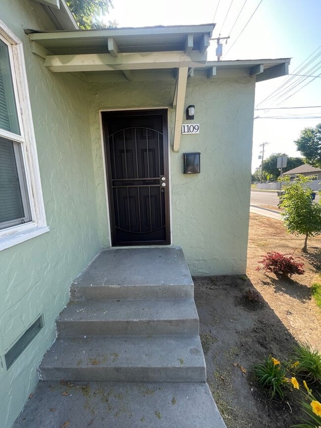 Photo - McKenzie 1107-1141 Unit 1109 E McKenzie Ave