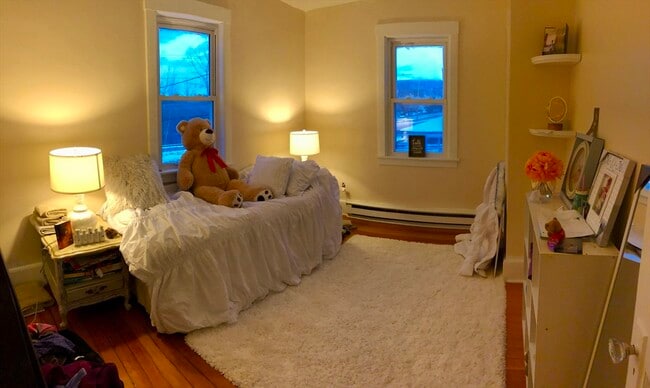 Photo - 2084 Palmer Rd