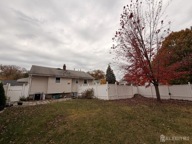 Photo - 188 Auth Ave