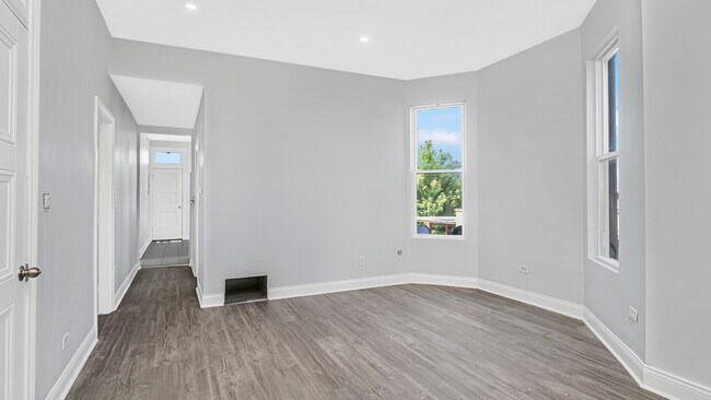 Photo - 3227 W Beach Ave