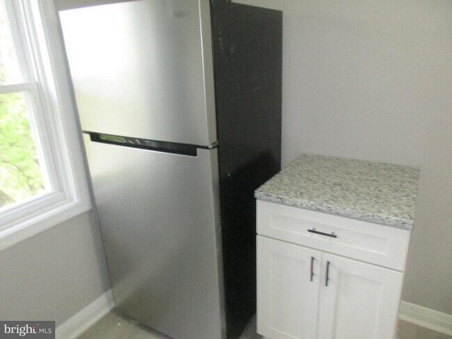 Photo - 2613 Fairview Ave