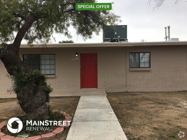 Building Photo - 2561 W Virginia St Rental