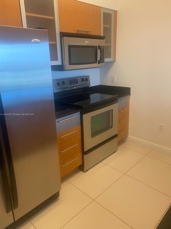 Photo - 1750 N Bayshore Dr Unit 2111