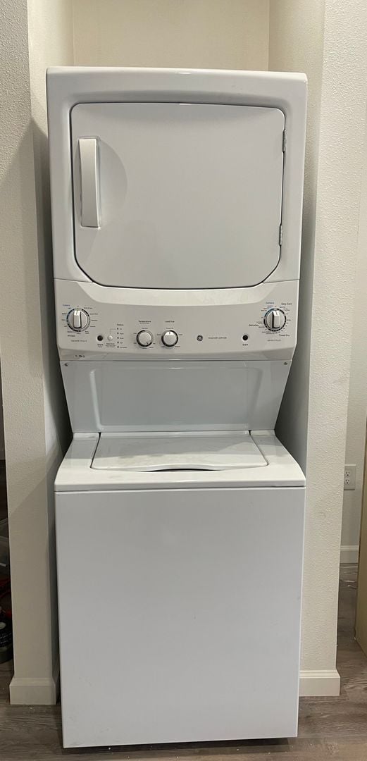 SOON* FULLY REMODELED LARGE 2 BED House House Rental in