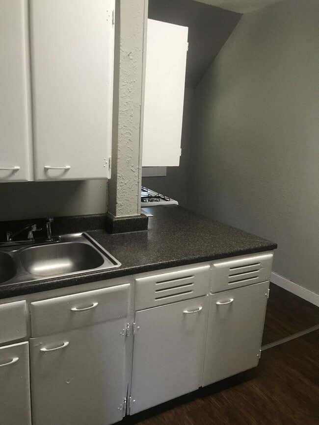 Photo - 1105 Tippecanoe St Unit 2
