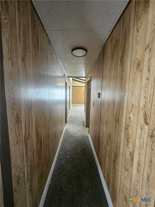 Photo - 1510 Karen Dr