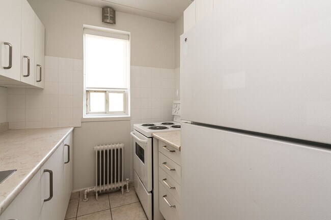 Photo - 77 Spencer Ave Unit 609