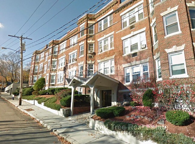 Building Photo - 33 Lancaster Terrace Unit 103 Rental