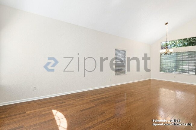 Photo - 5607 Blackrock Rd