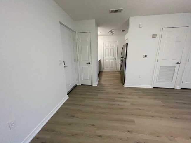 Photo - 4270 Calinda Ln Unit 328