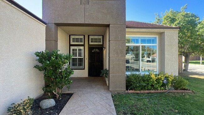 Photo - West Palmdale Home