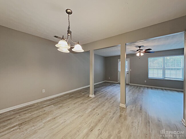 Photo - 8414 Carlington Lane Jonesboro GA