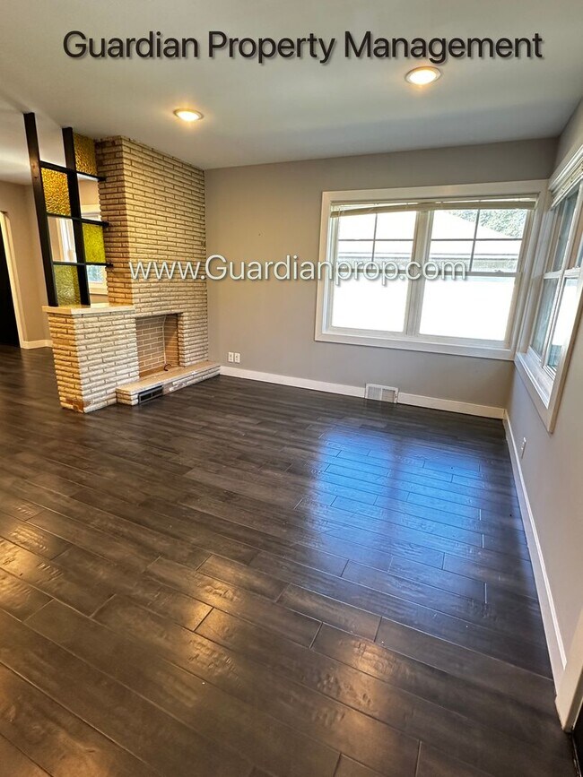 Photo - 3282-3284 Idaho Ave. S. Unit 3282