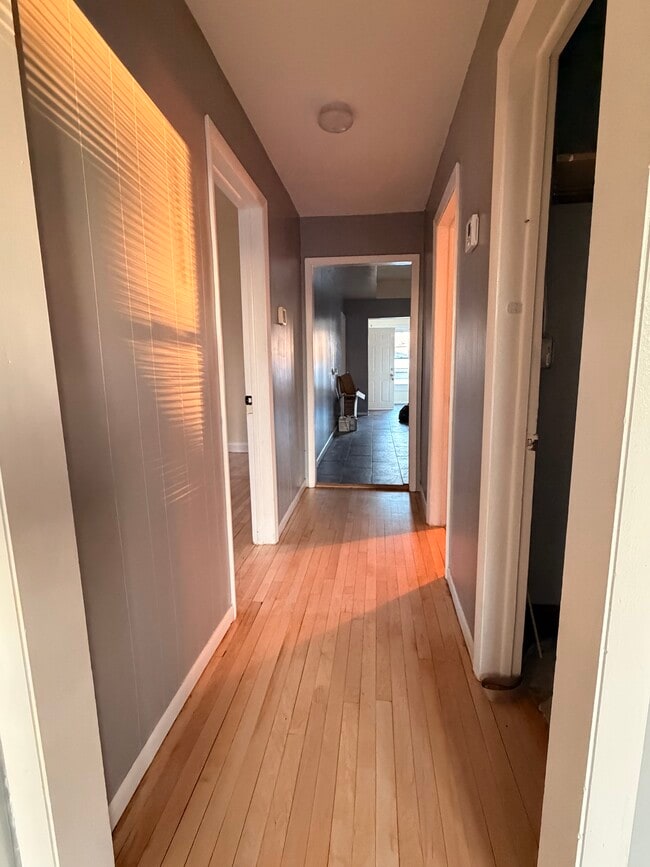 Hallway - 2423 S 57th Ct Unit 1